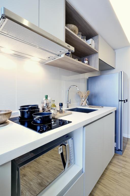 Siamese Nanglinchee Apartment Bangkok Bagian luar foto