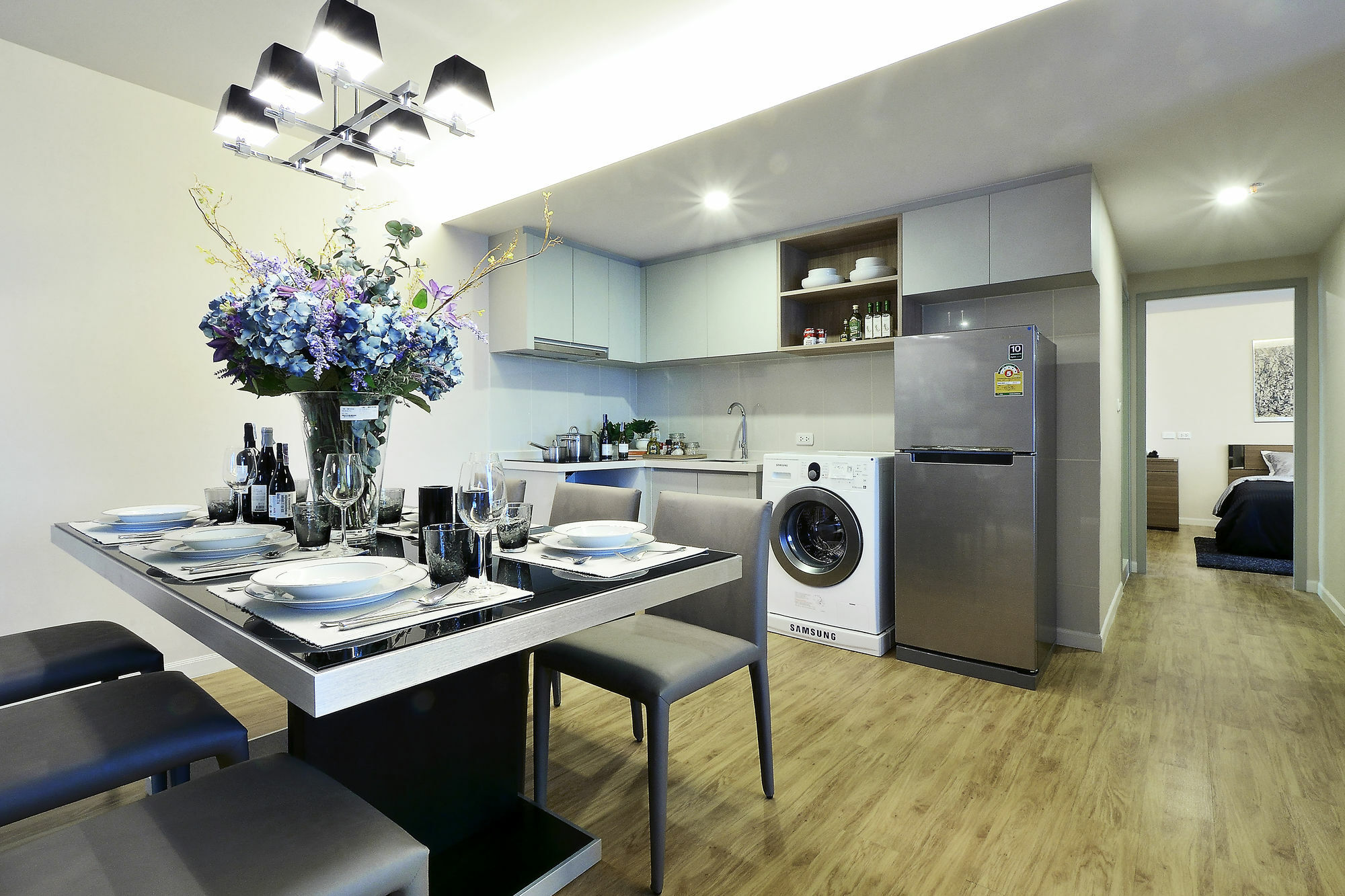 Siamese Nanglinchee Apartment Bangkok Bagian luar foto
